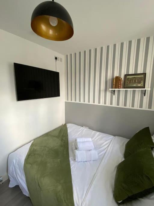 One Bedroom Putney Village Flat Λονδίνο Εξωτερικό φωτογραφία